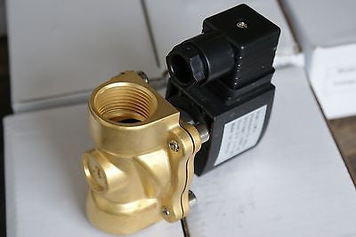 Solenoid Valve, 3/4 Inch NPT, Brass Body, 120 VAC Coil, EPDM Seal