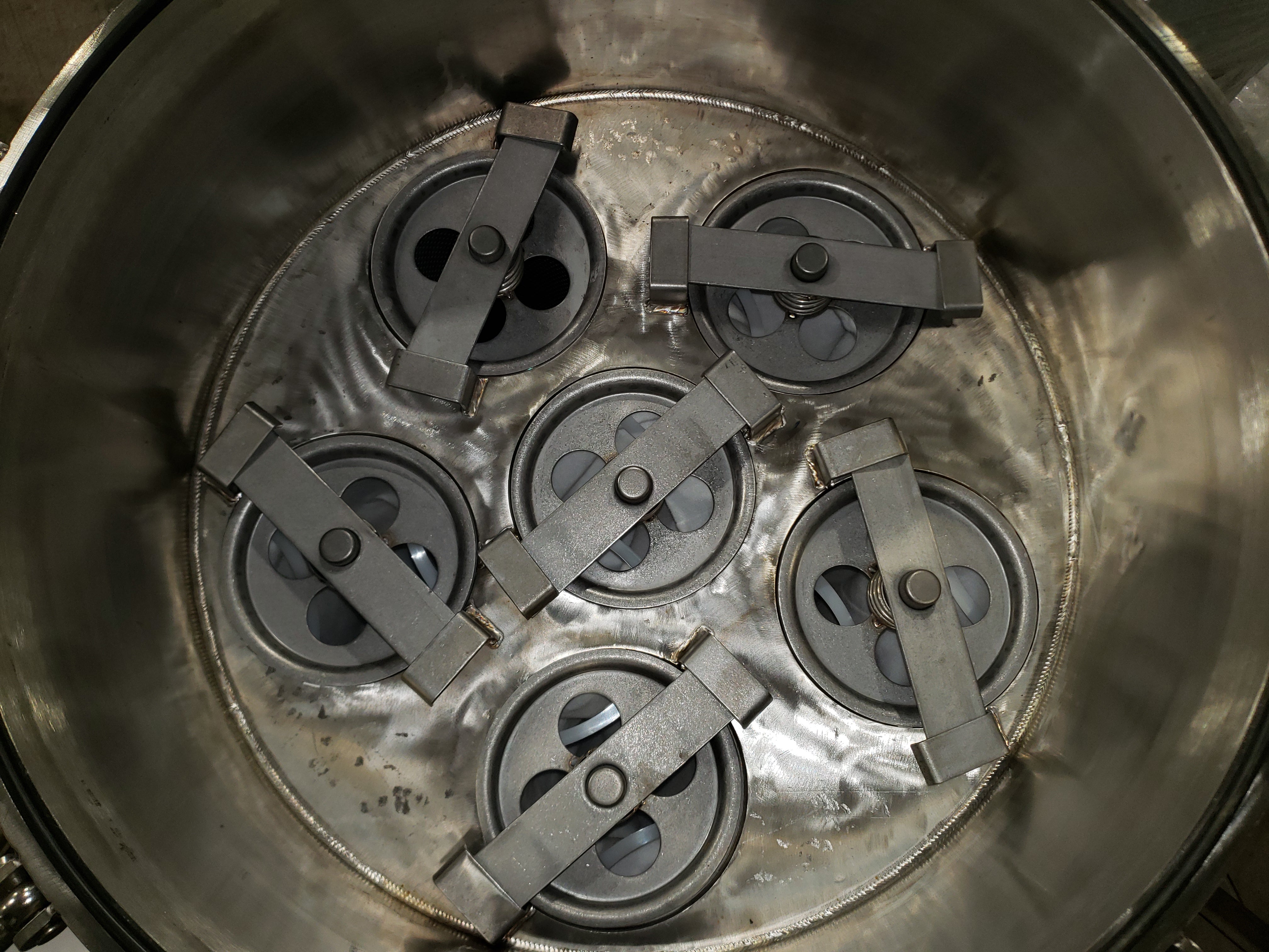 Top Interior of 6-Bag Filter Housing Diffuser Plate