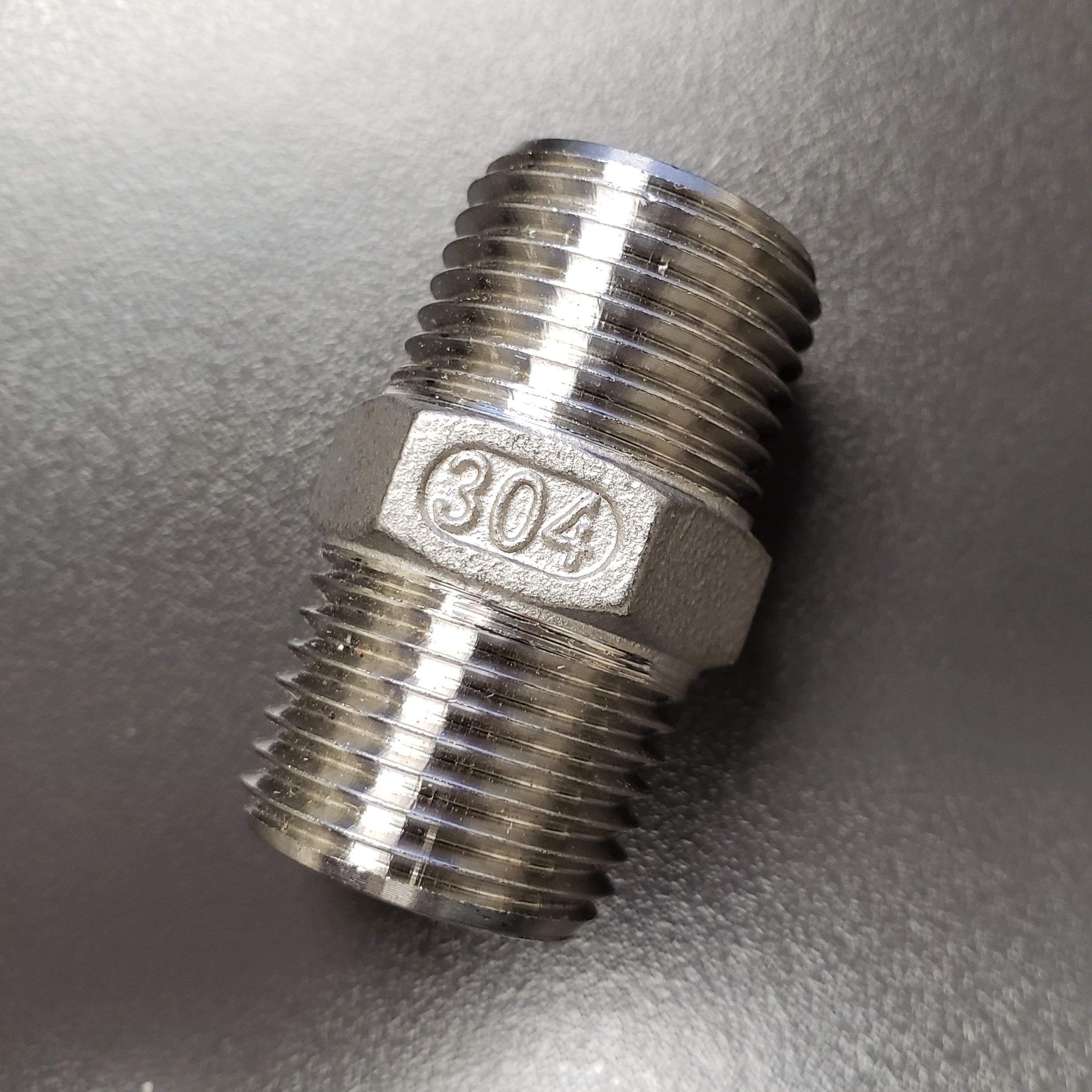 1/2 Inch 304 Stainless Steel Hex Nipple