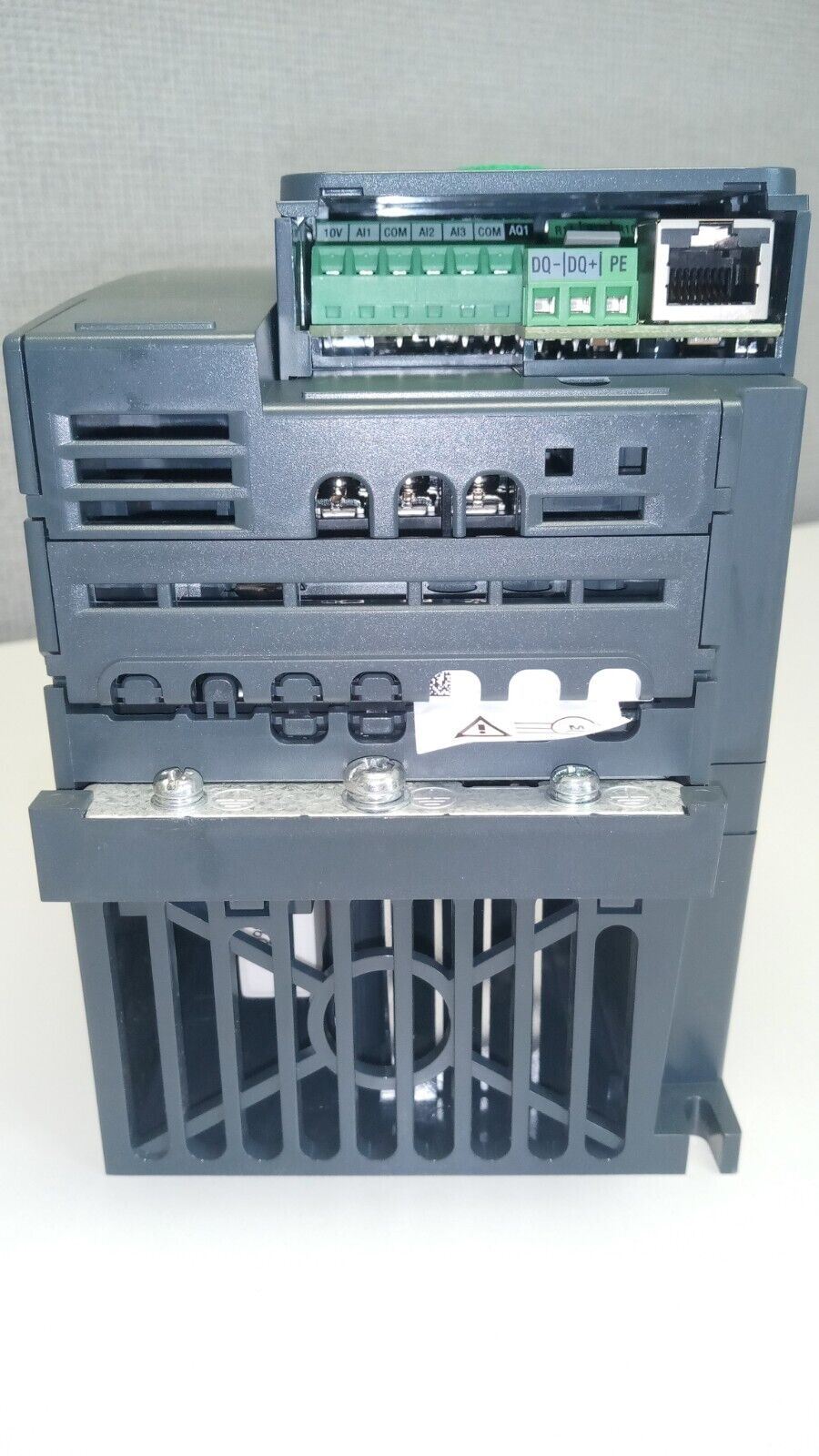 Schneider Electric ATV320U07N4C variable speed drive, ATV320, 0.75 kW, 500 V