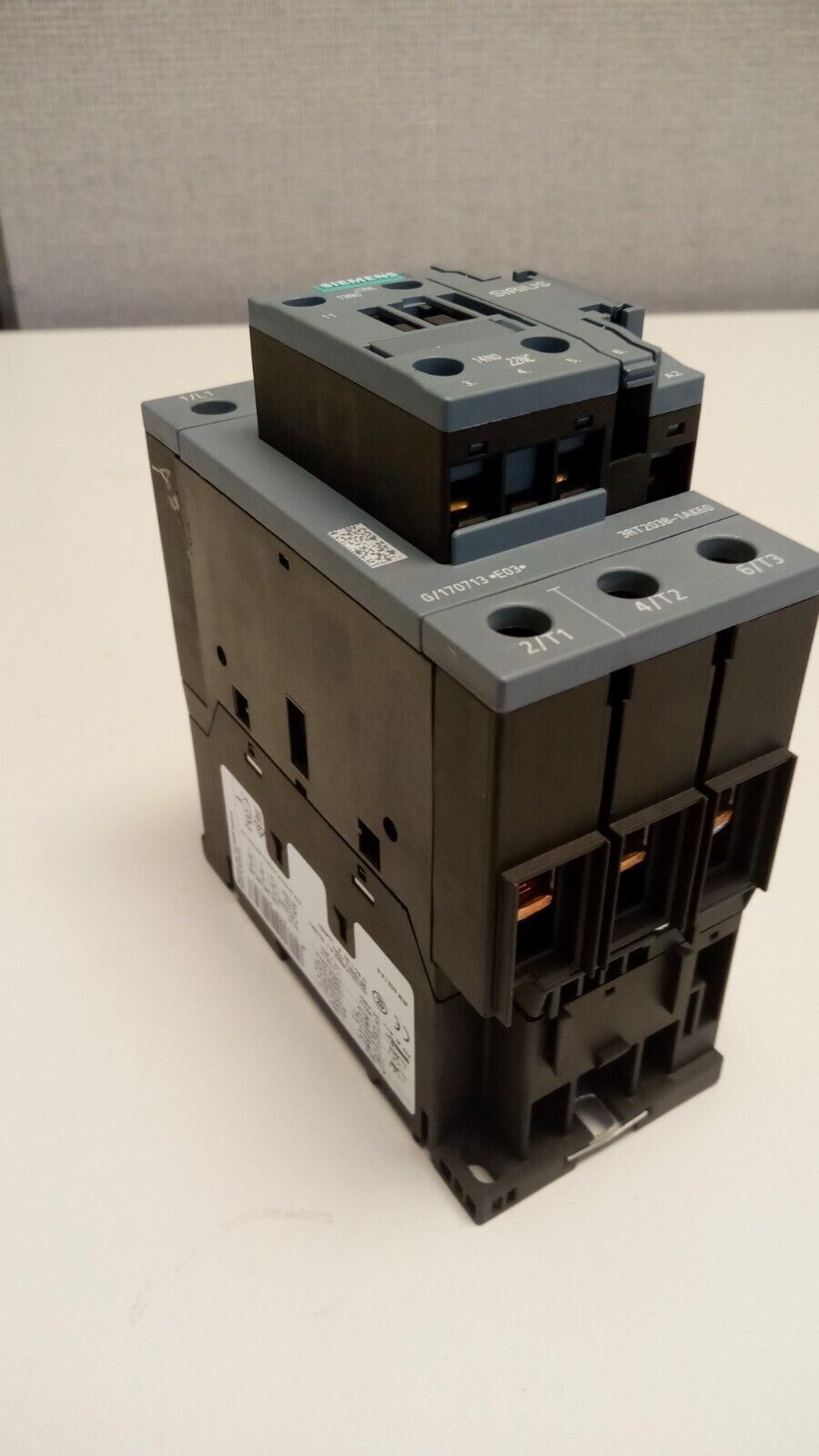 Siemens IEC Magnetic Contactor 3RT2038-1AK60