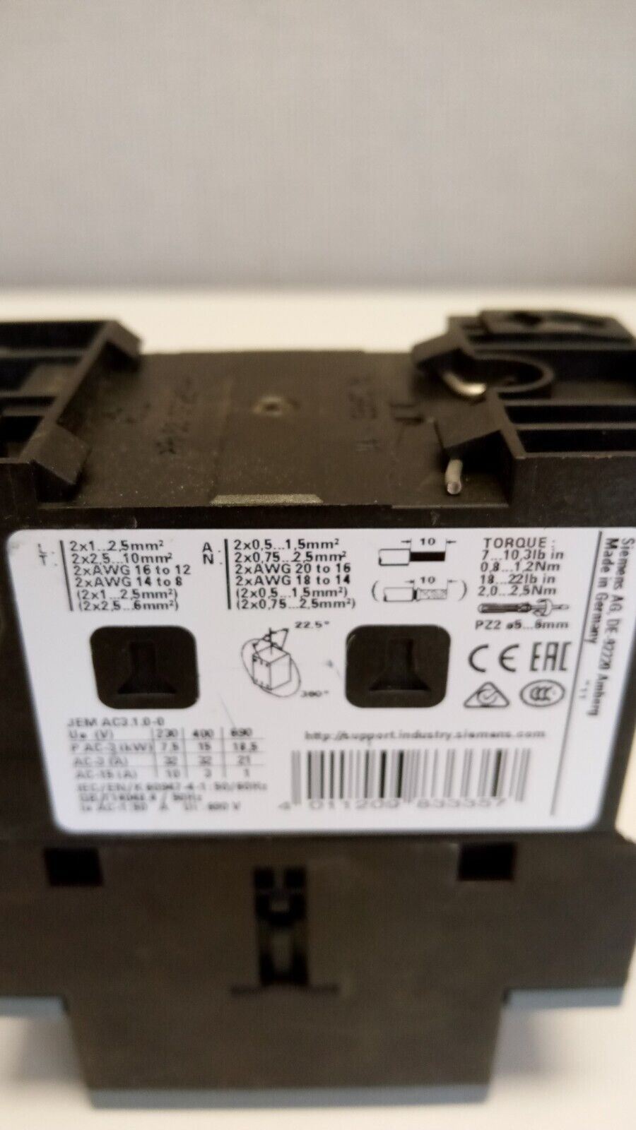 Siemens 3RT2027-1AK60 IEC Magnetic Contactor- New Old Stock