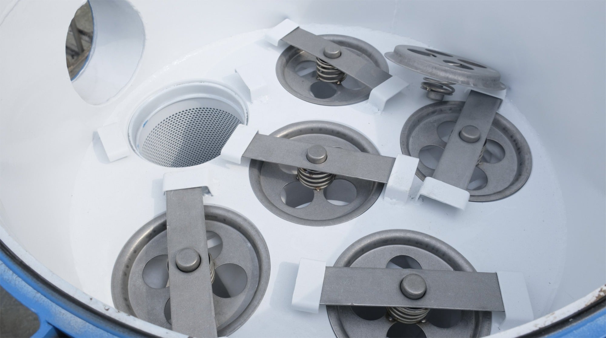 PRM #2 Carbon Steel 6 Bag Multi-Filter Housing, 6 Inch Flange In/Out-100 psi