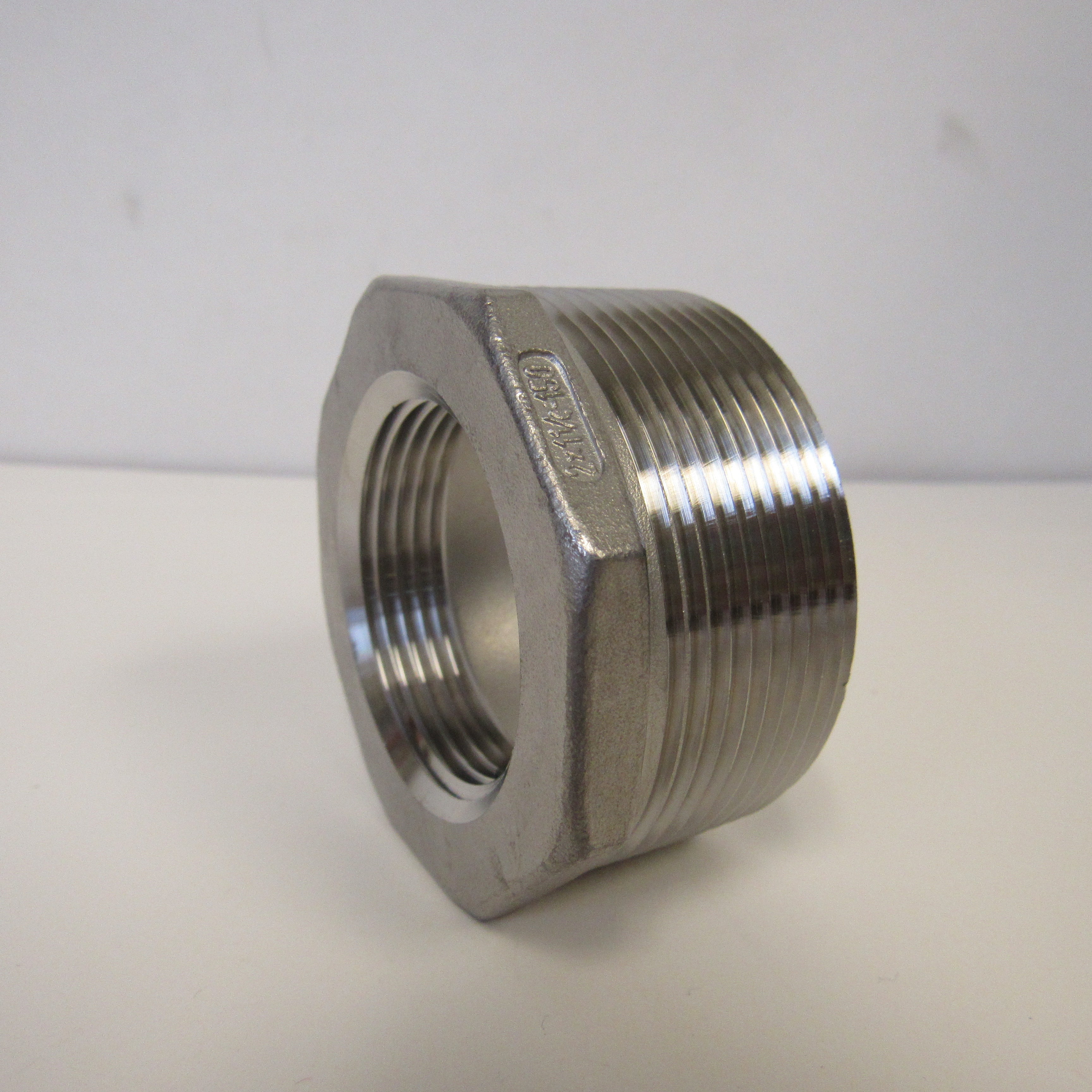 Stainless Steel Reducing Bushing, 304SS, Class 150 - 2 Inch X 1-1/4 Inch