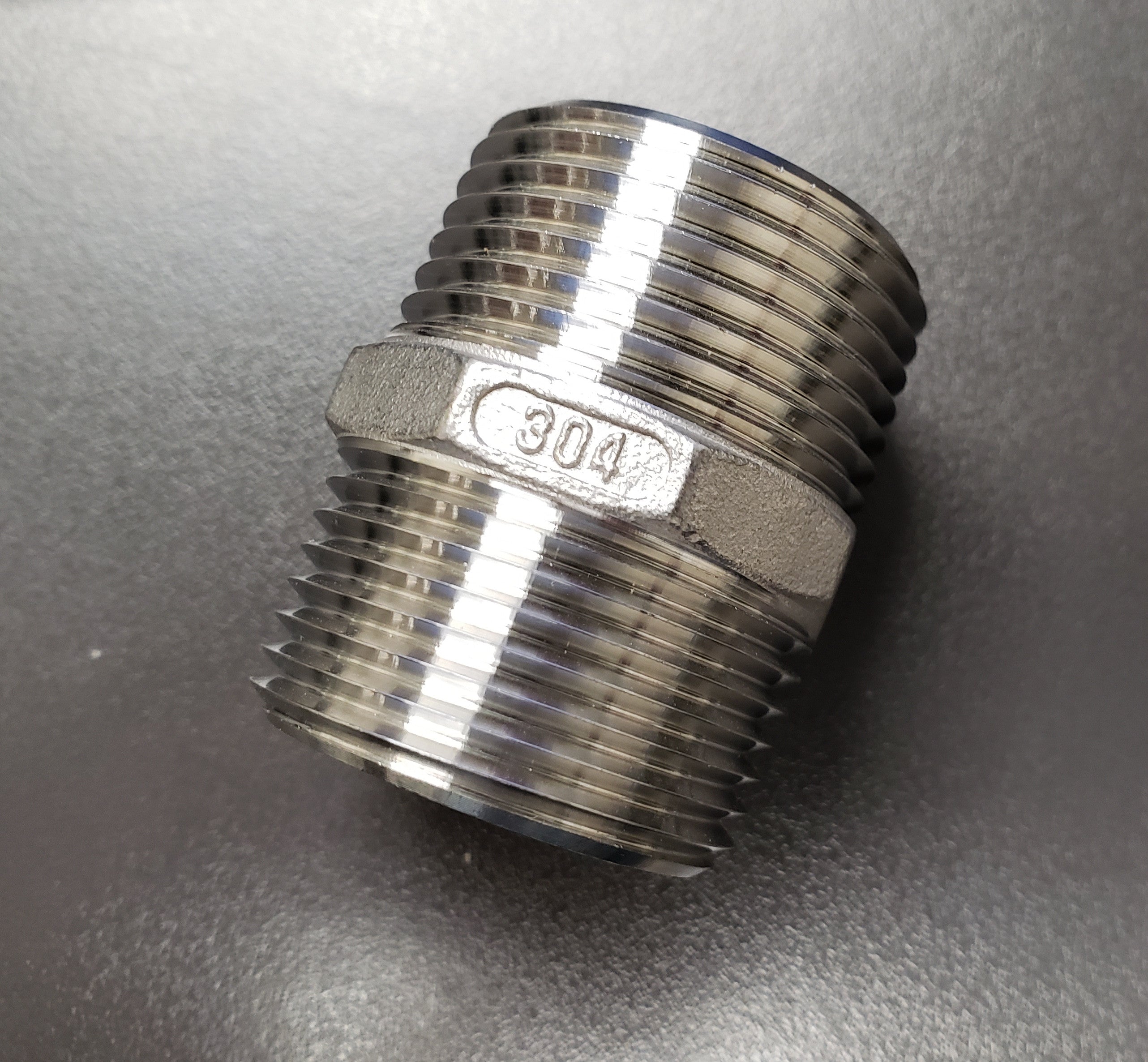 1-1/4 Inch 304 Stainless Steel Hex Nipple