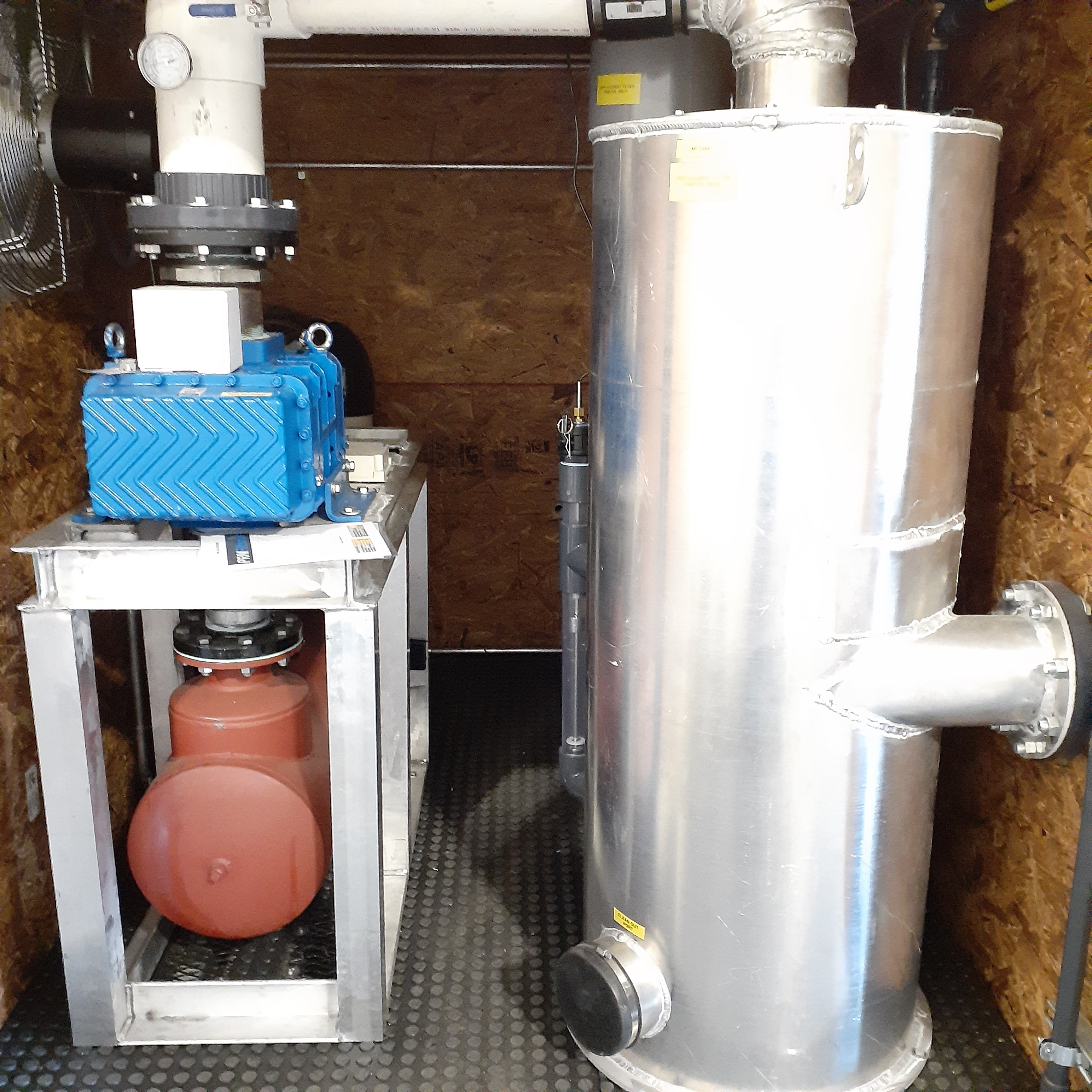 RT-6052 SVE/Air Sparge System, 10' x 15' Steel Frame Enclosure