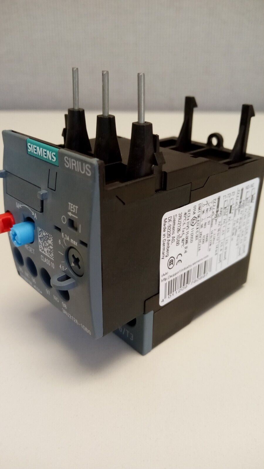 SIEMENS 3RU2126-1GB0 Overload Relay- New Old Stock