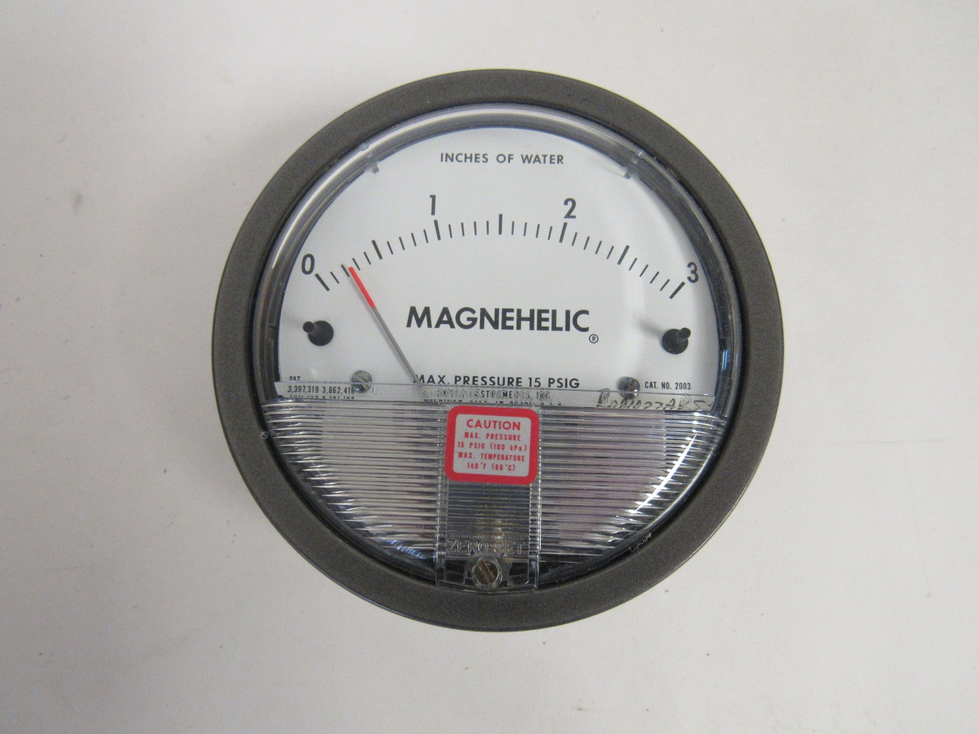 Dwyer 2003 Magnehelic® Differential Pressure Gauge - 0-3 Inches Of Wat