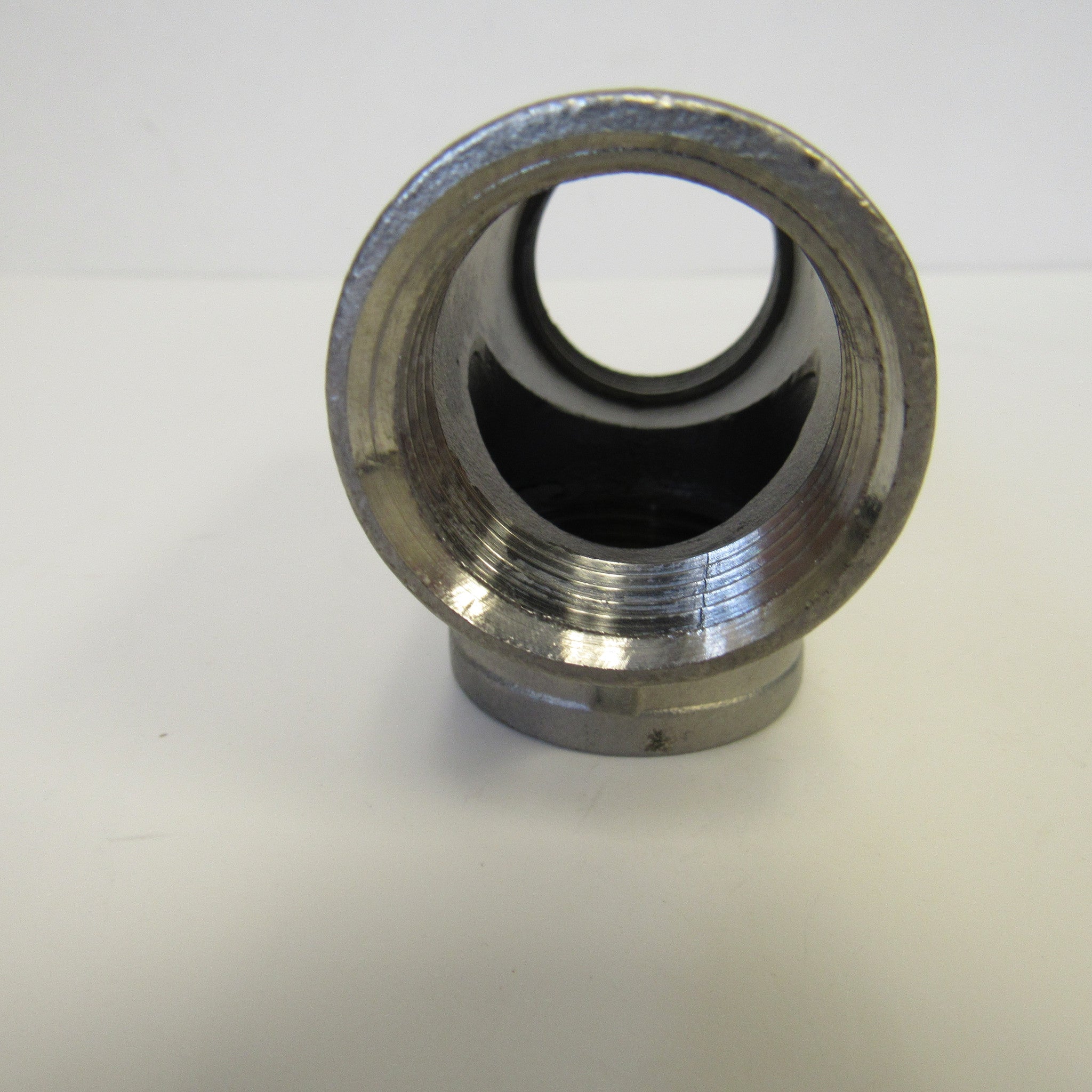 304 Stainless Steel Straight Tee, Class 150, 1-1/4 Inch NPT Thread