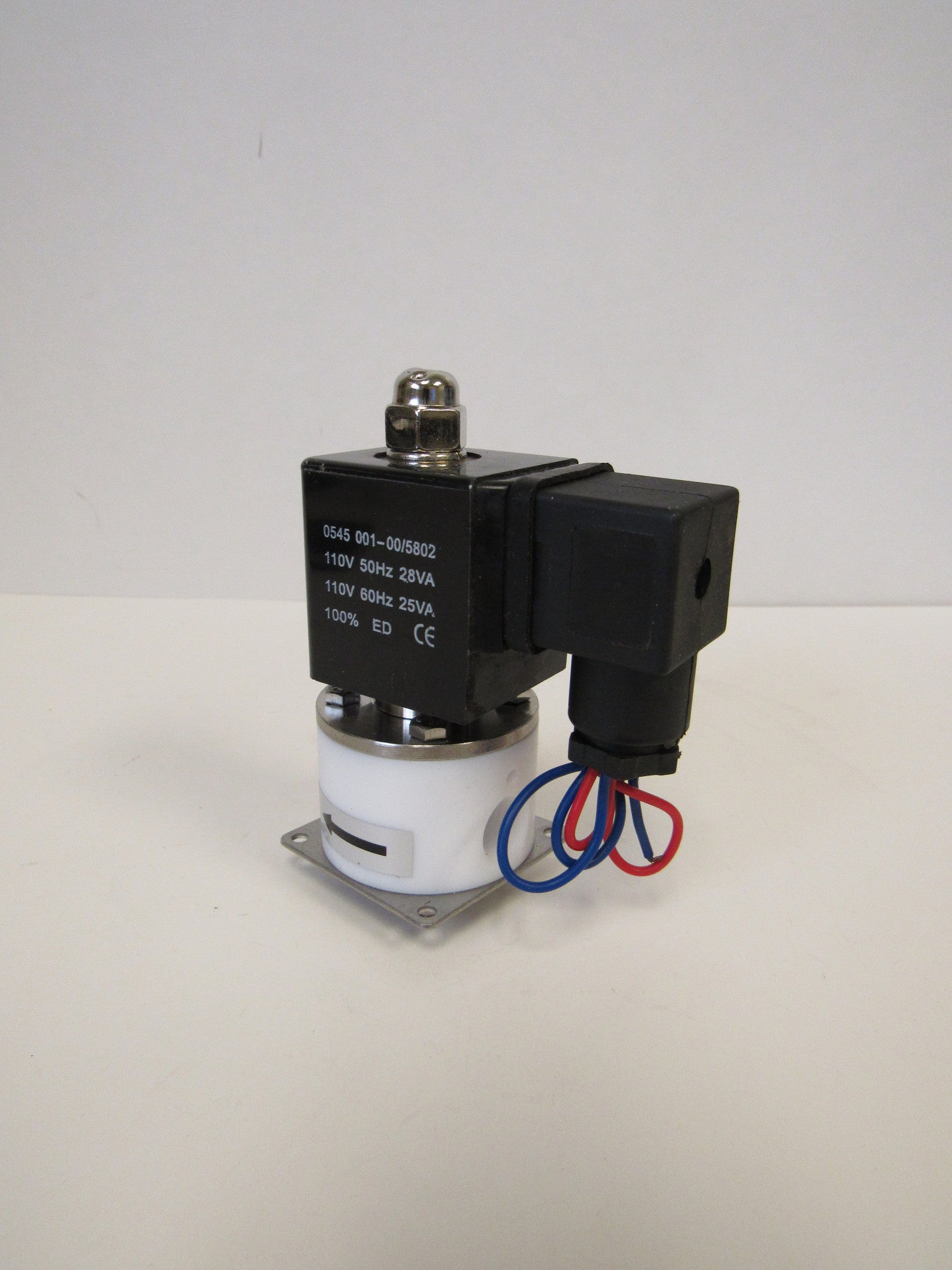 Solenoid Valve, 1/4 Inch NPT, PTFE (Teflon) Body and Seals, 120 VAC Coil