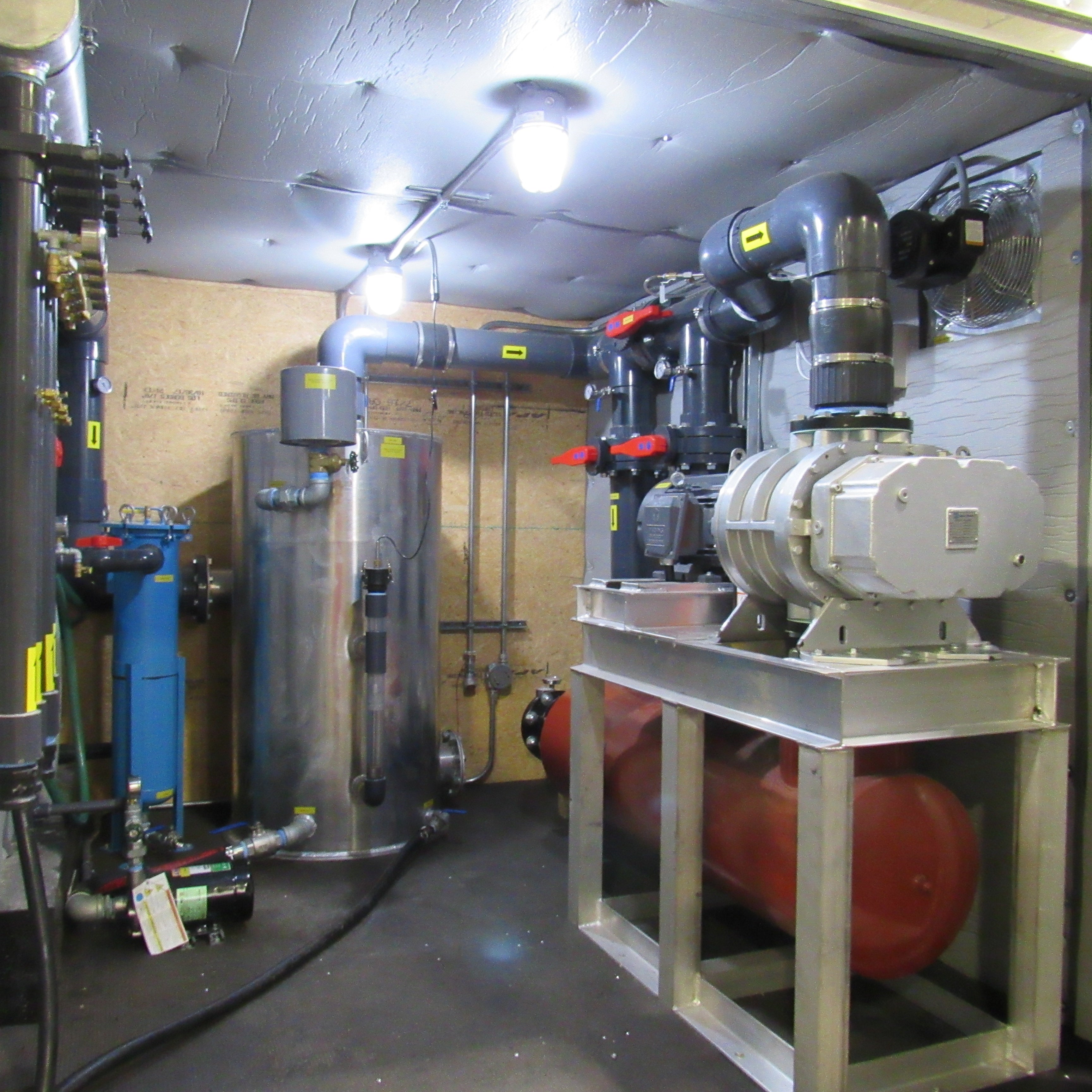 RT-5191 Rental AS/SVE System, 8.5' x 16' Enclosed Trailer