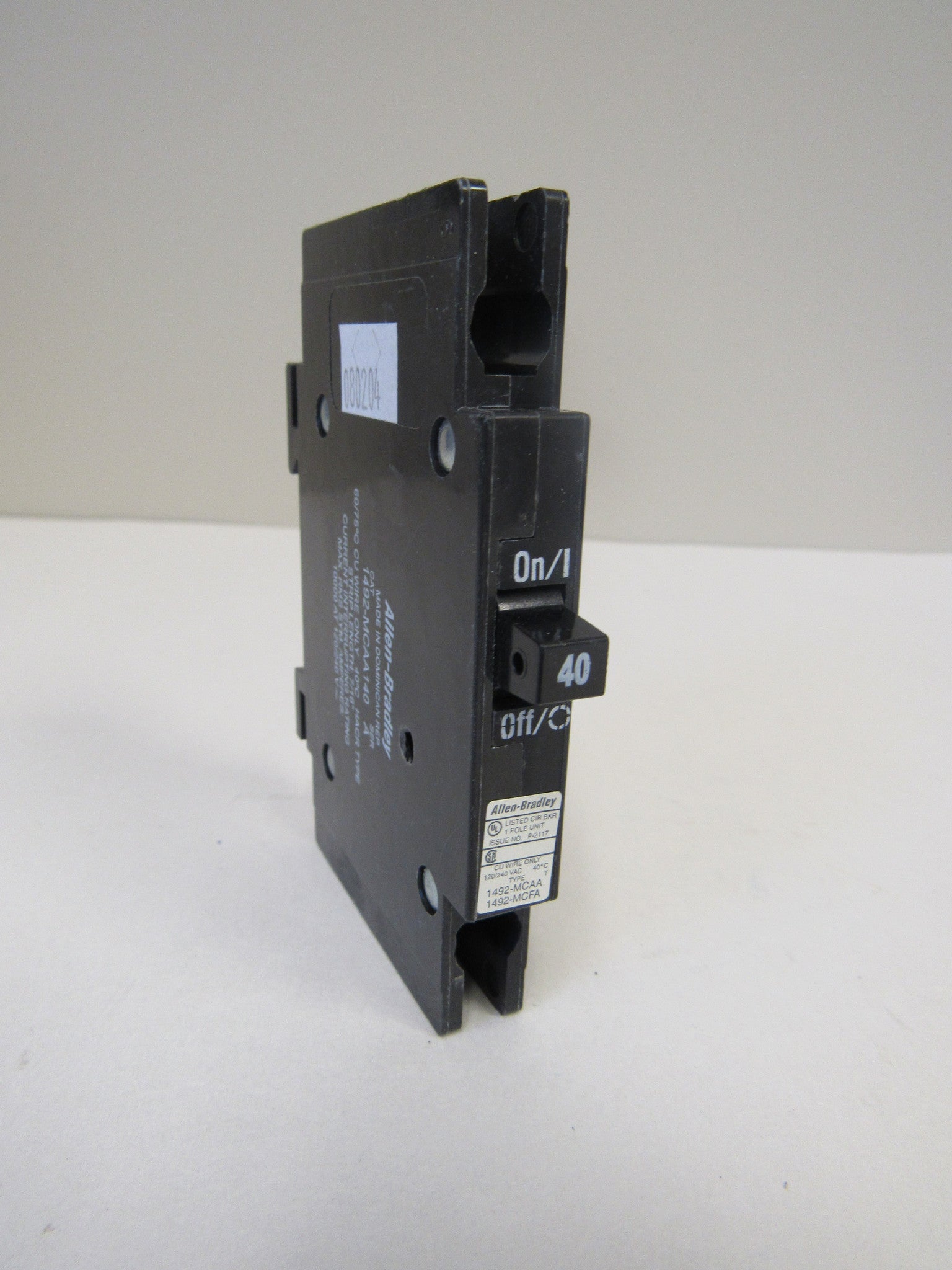 Allen Bradley 1492-MCAA115 Circuit Breaker, 1 Pole, 15 Amp