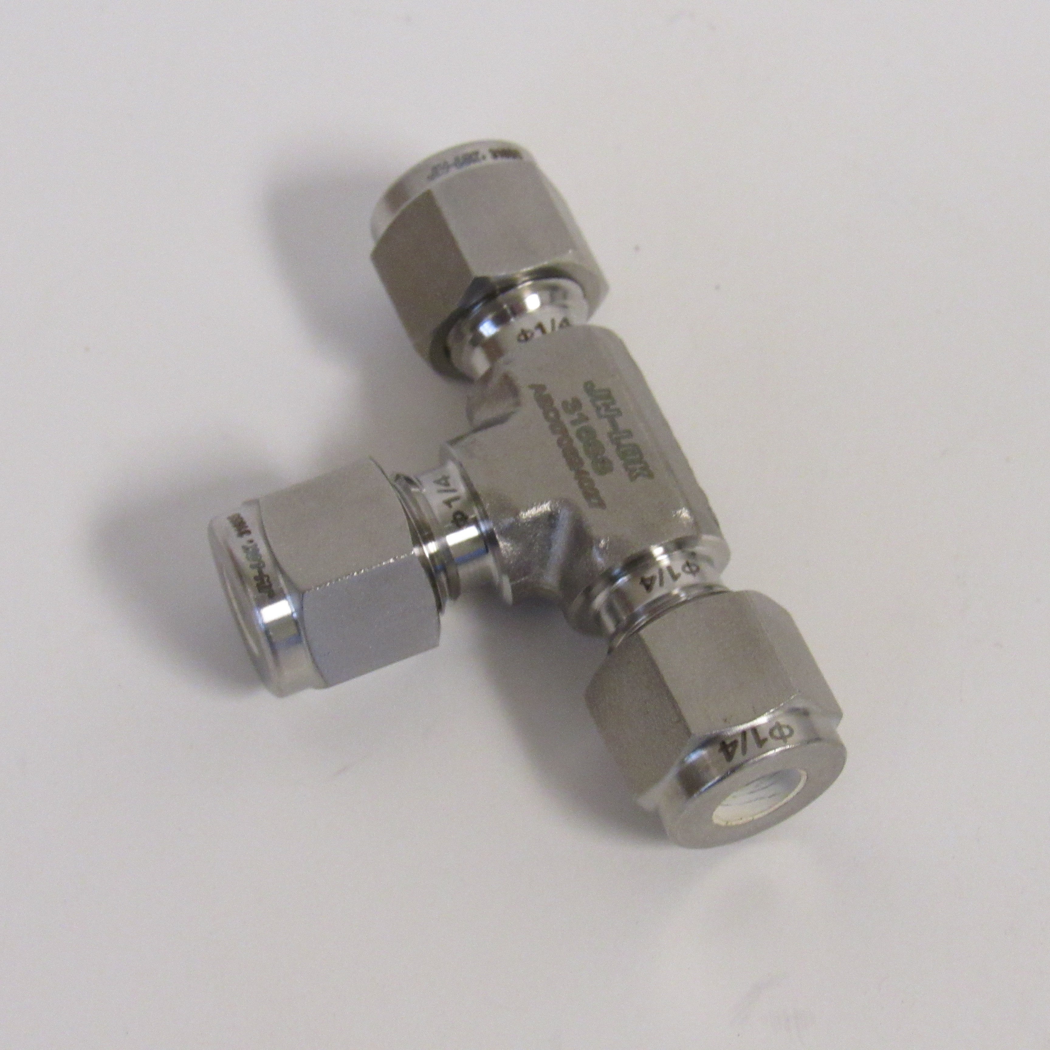316 SS Compression Fitting, 1/4 Inch Tube Union Tee